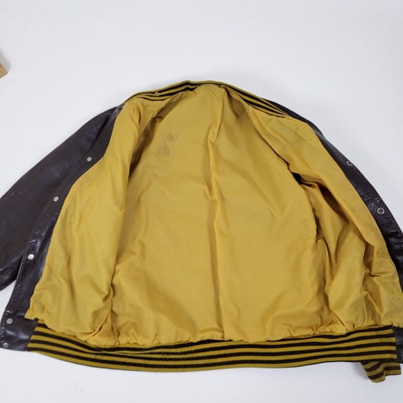 70's Manitoba Bison's varsity jacket hockey memorabilia coat bomber - Picture 13 of 13